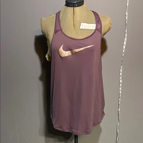 Nike Women's Plum Tank Top - Picture 1 of 10